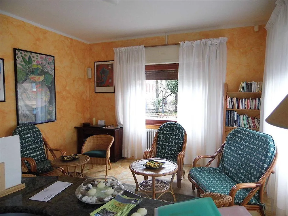 Hotel Elvezia Lake Maggiore Italy
