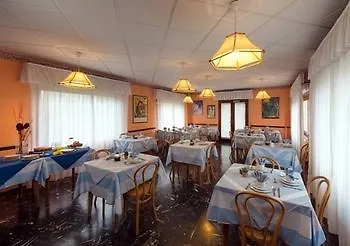 Hotel Elvezia Lake Maggiore 2*,  Italy