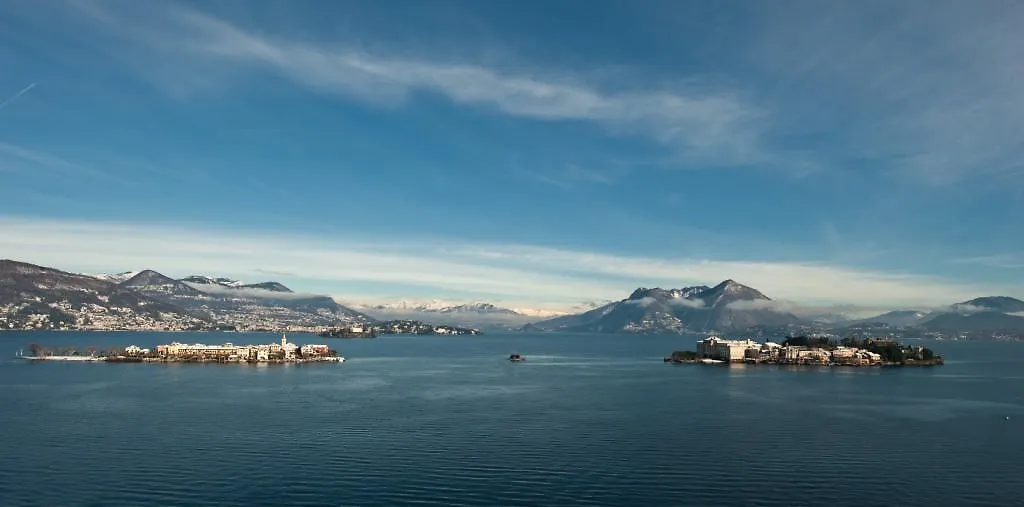 **  Hotel Elvezia Lake Maggiore Italy